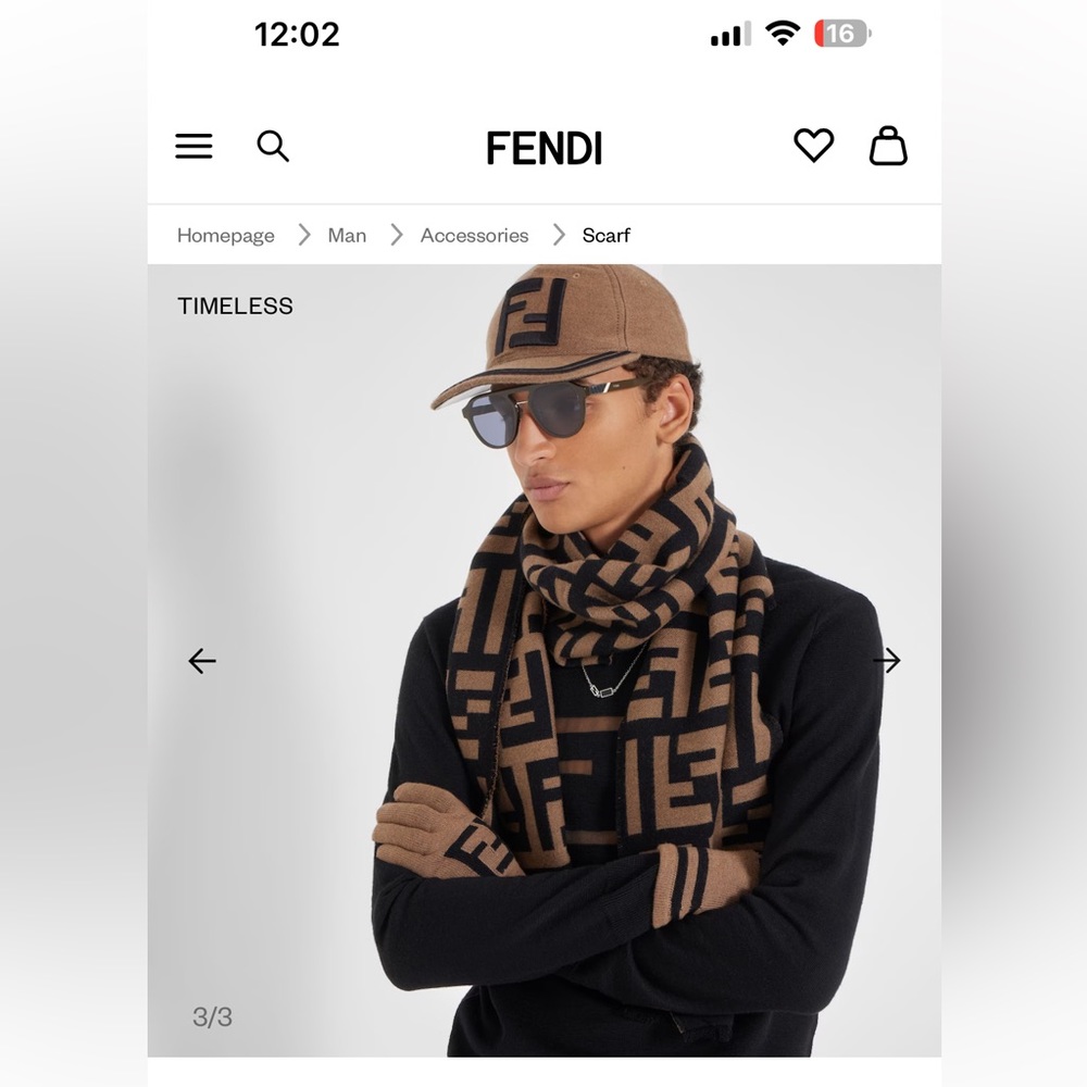 Fend í scarf